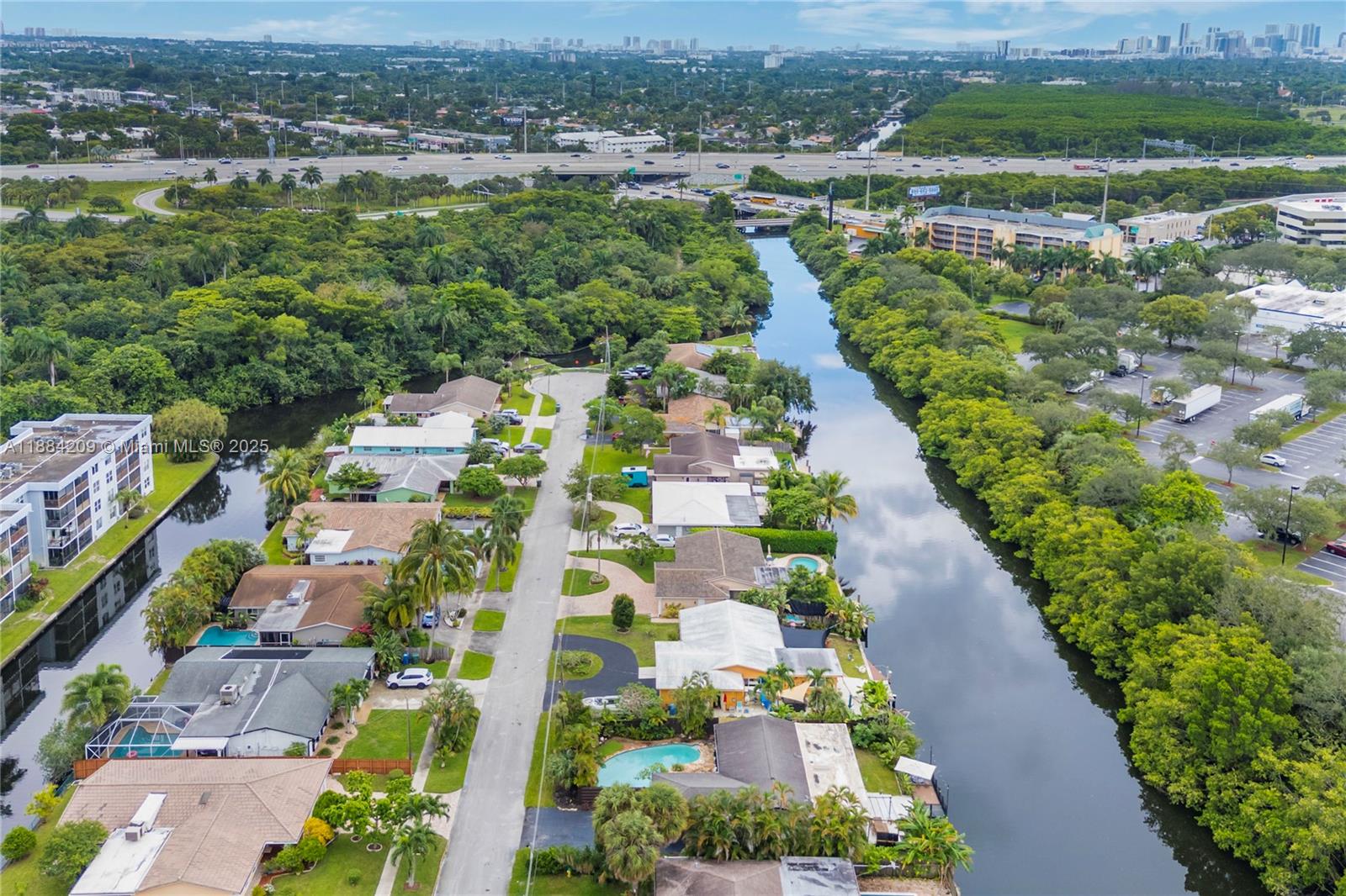 ROYAL PALM ACRES ELEVENTH - Residential