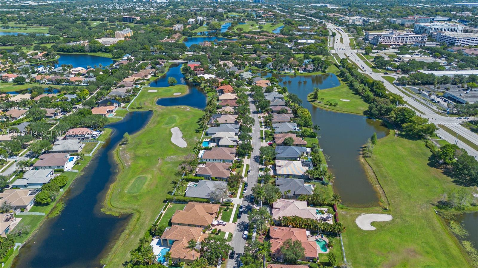 View photos, virtual tours, details... 8146 N Savannah Cir