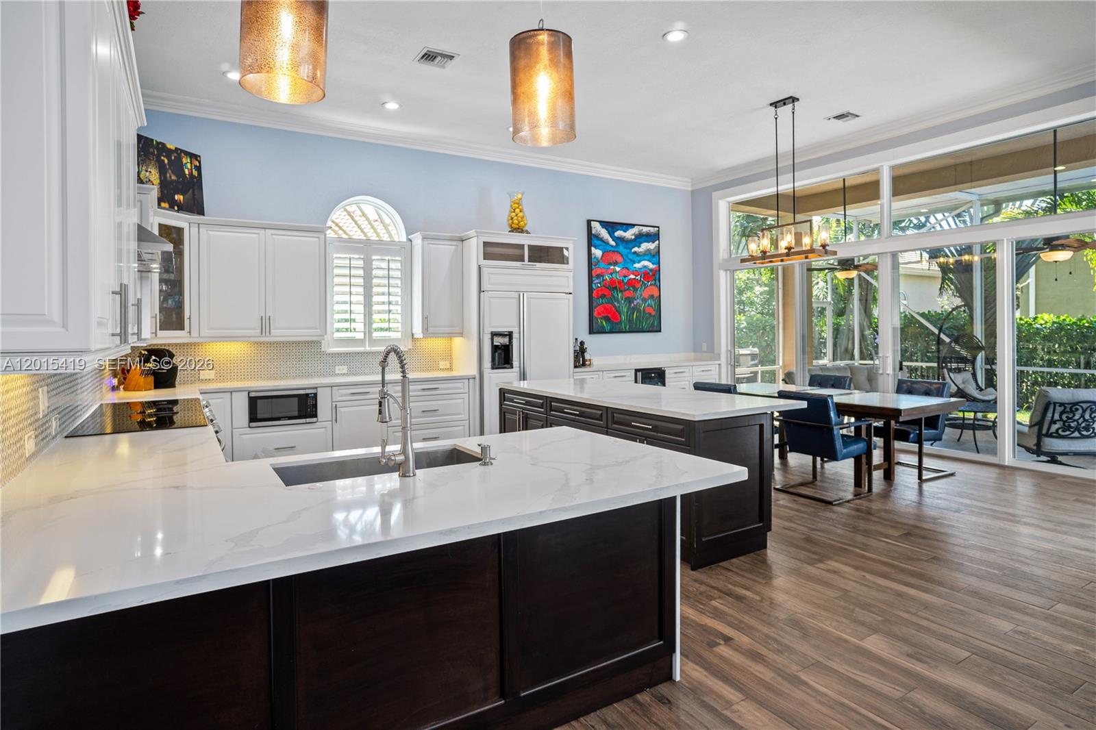 ROLLING HILLS GOLF & TENN - Residential
