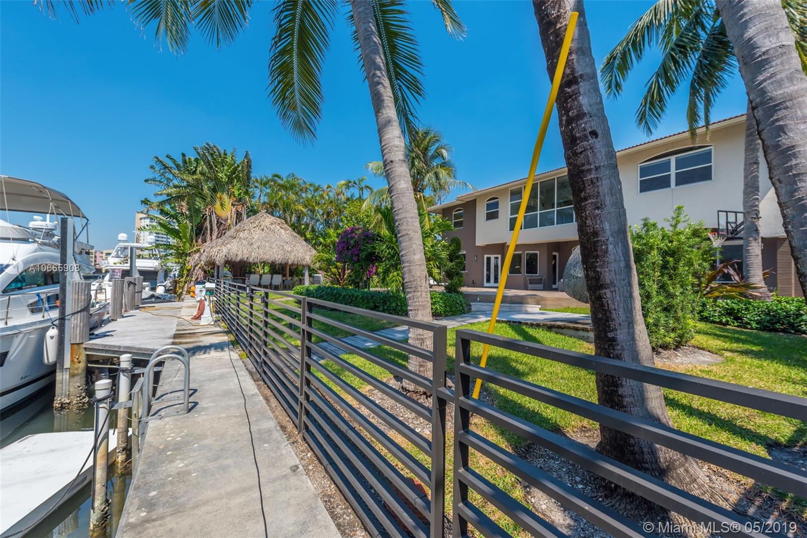 GOLDEN ISLES - Residential Lease