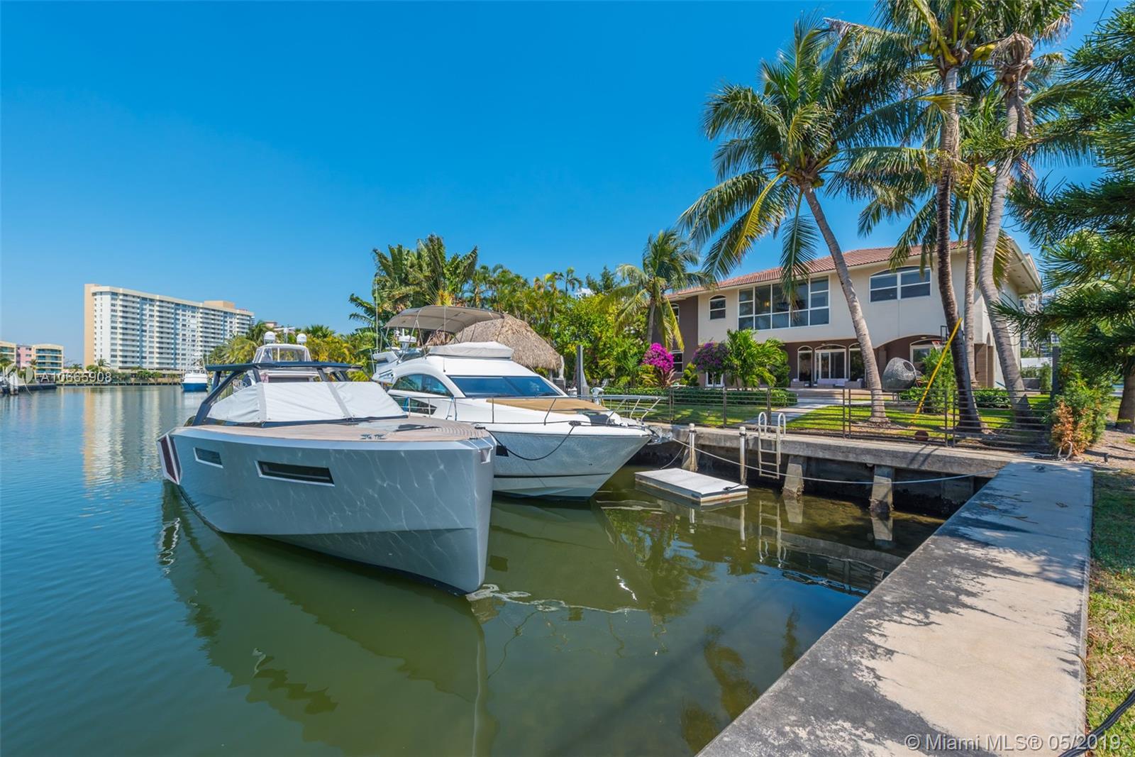 GOLDEN ISLES - Residential Lease