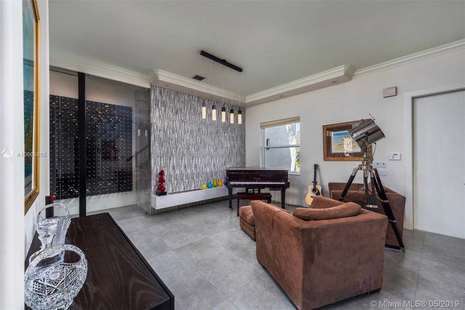 GOLDEN ISLES - Residential Lease