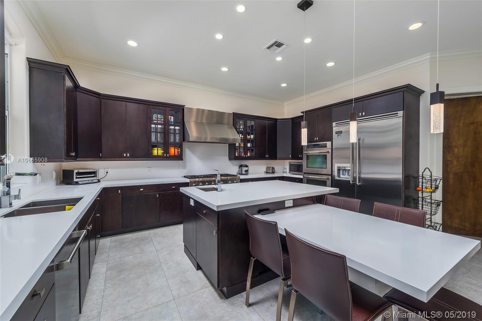 GOLDEN ISLES - Residential Lease