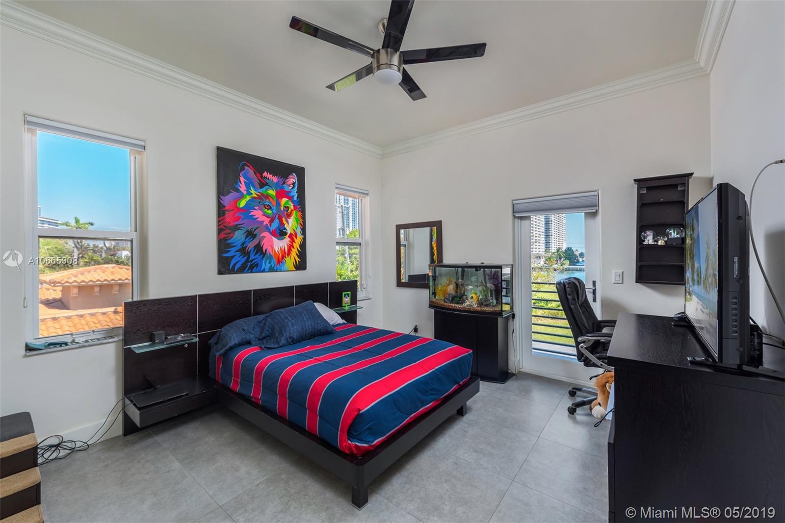 GOLDEN ISLES - Residential Lease