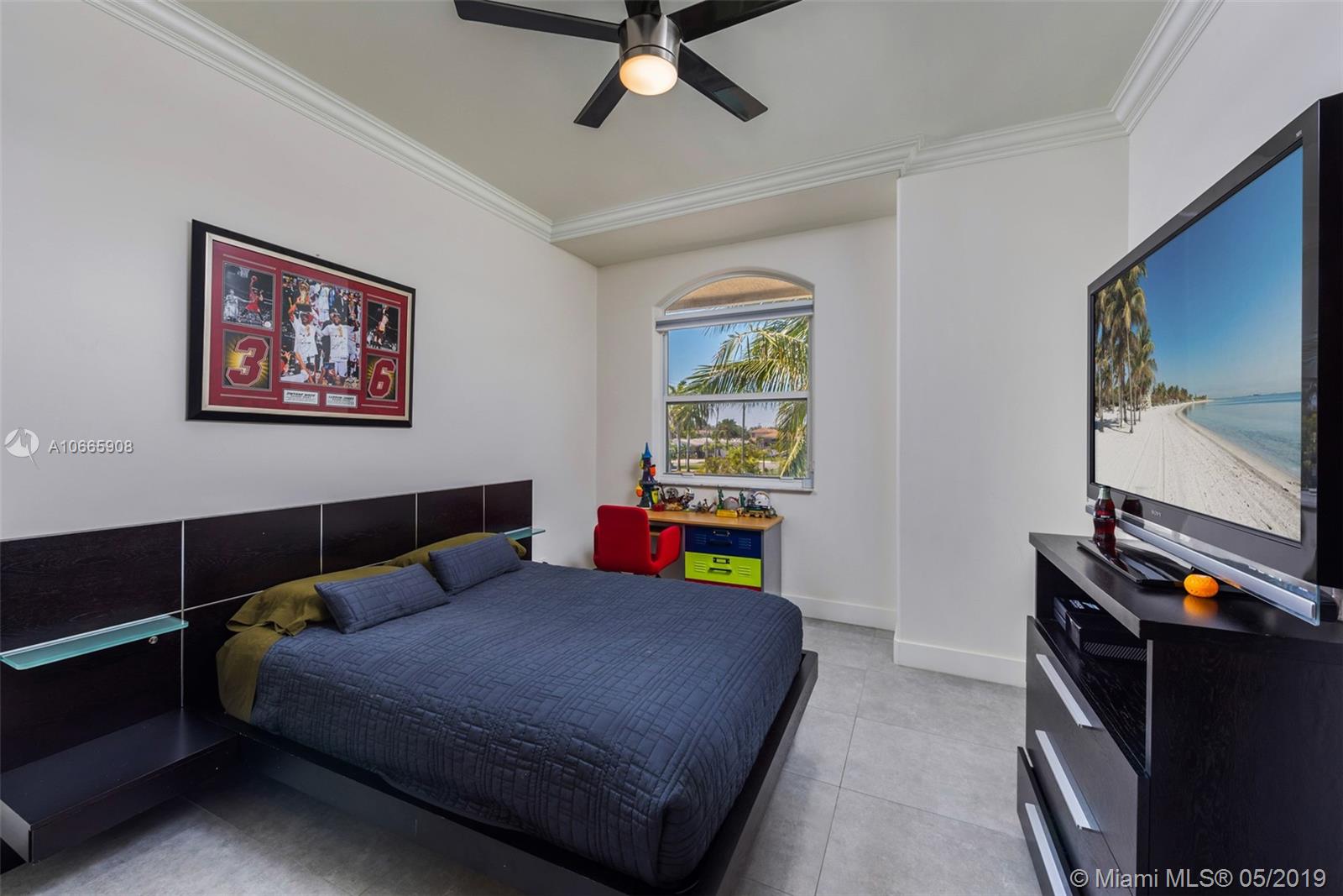 GOLDEN ISLES - Residential Lease