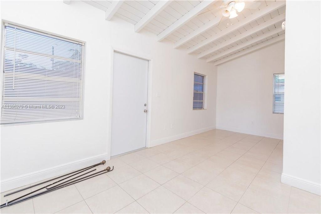 Photo of 1809 SW 10th St #3, Fort Lauderdale, FL 33312 (MLS # A11386279)