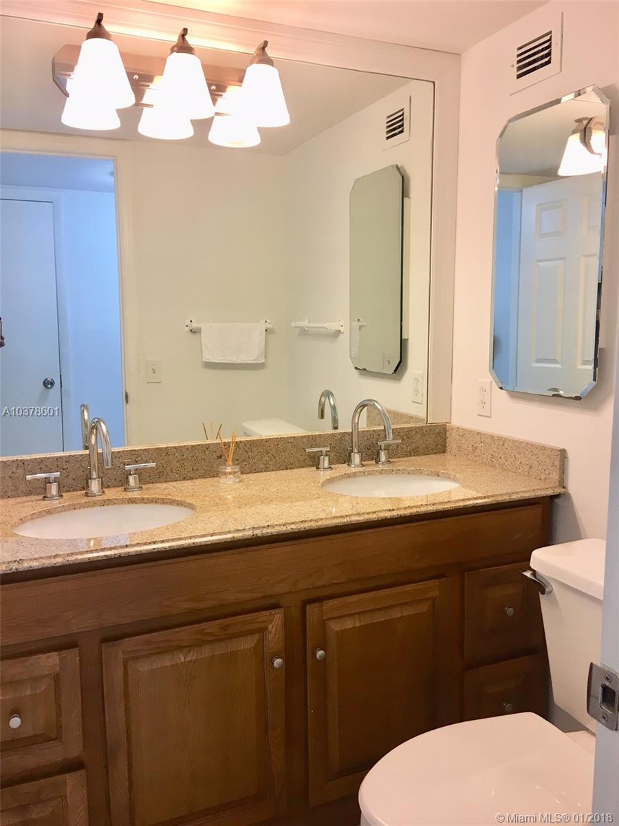 COMMODORE PLAZA CONDO - Residential Lease