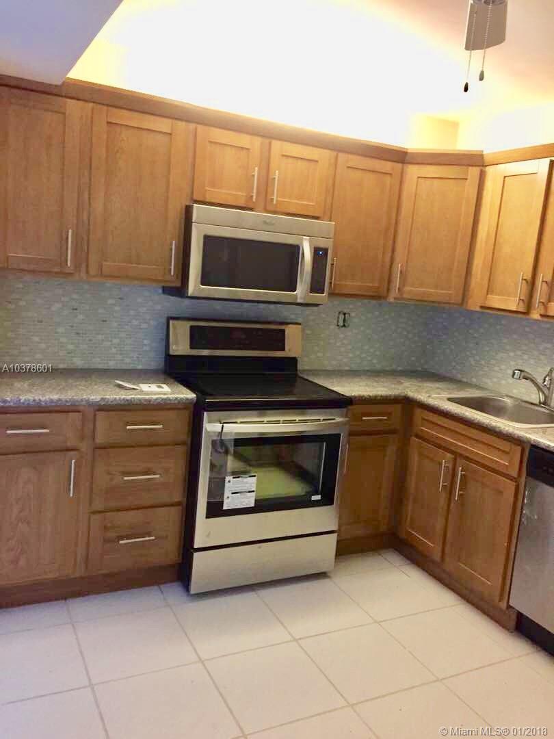 COMMODORE PLAZA CONDO - Residential Lease