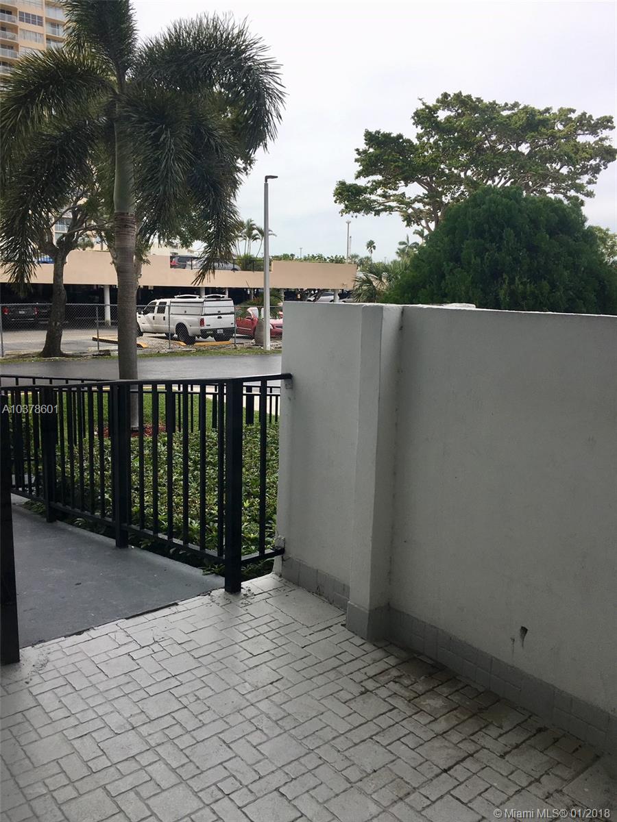 COMMODORE PLAZA CONDO - Residential Lease