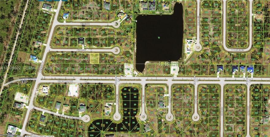 Buildable lot with water, sewer, and electric in the community of Rotonda Sands. This lot is a few minutes from the white sandy beach and a boat ramp. There are several new homes near and more are being built.