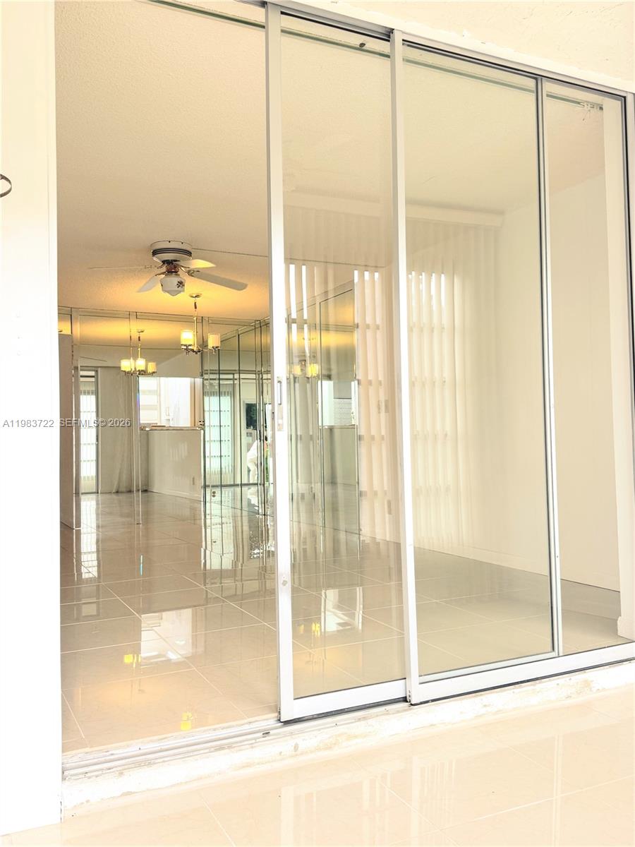 SUNRISE LAKES 153 CONDO - Residential