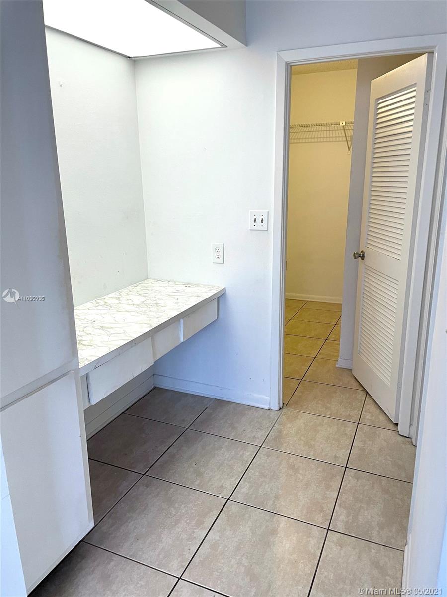 OLYMPUS CONDO - Residential Lease