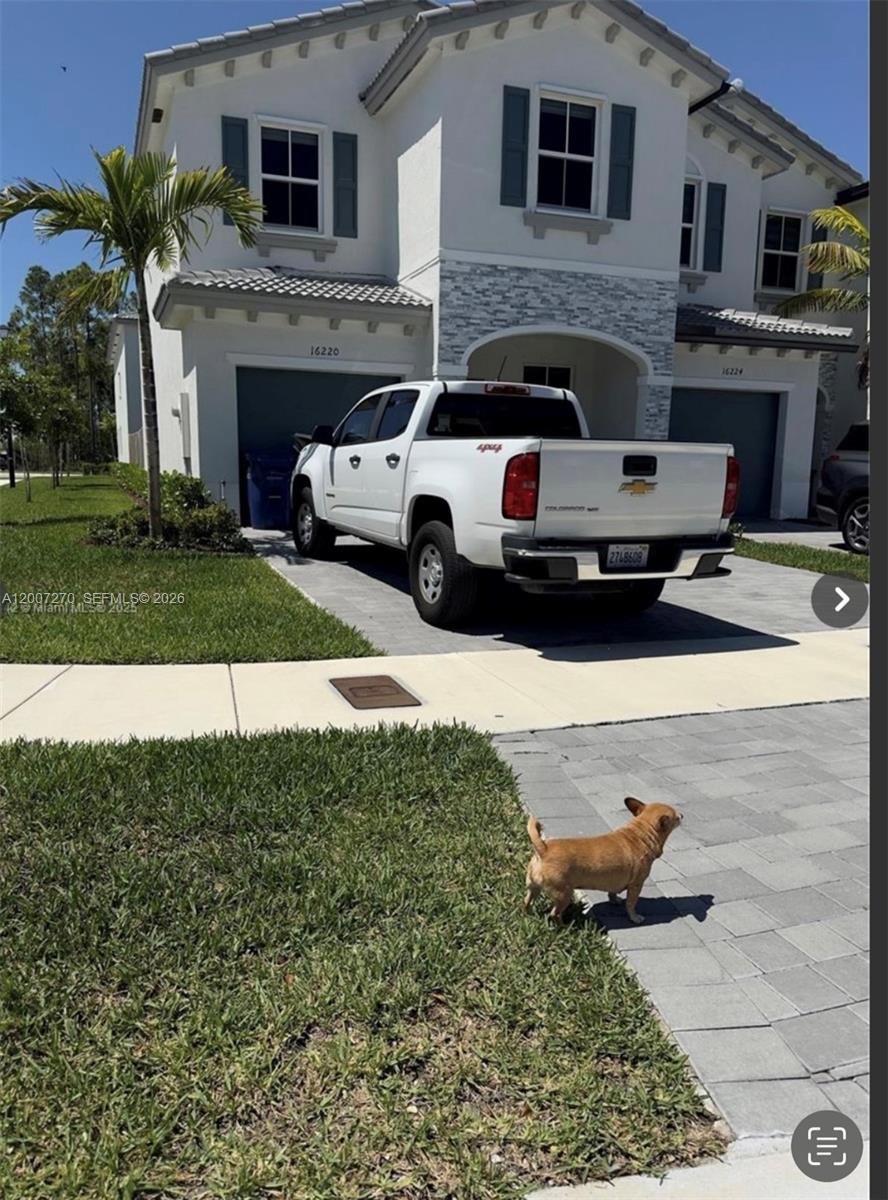 Cedar Pointe - Residential