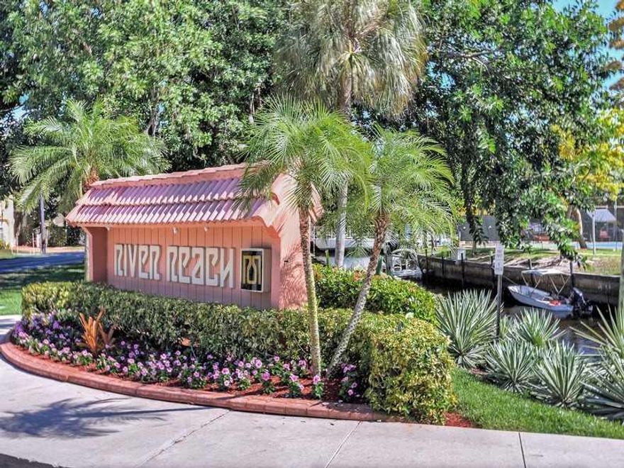 Beautiful remodeled 1 bedroom facing the water. Porcelain tile floors on the diagonal. Kitchen features wood cabinets, crown molding, granite countertops and large pass through from kitchen to dining room. Appls. are GE Profile convection/microwave oven a nd cooktop. Decorative tumbled tile backsplash. Living room/Dining Room combination. MB has sliding glass door leading to balcony & track lights over bed w/dimmers.Walk-in closet.Renovated baths feature Toto toilets.24 Hr.Security.Pet friendly.Sold"As Is"