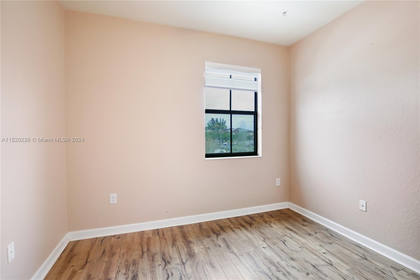 SILVER PALM WEST - Residential