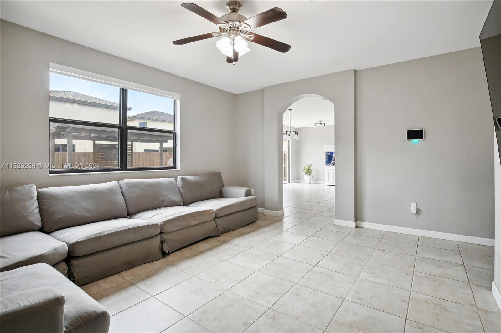SILVER PALM WEST - Residential