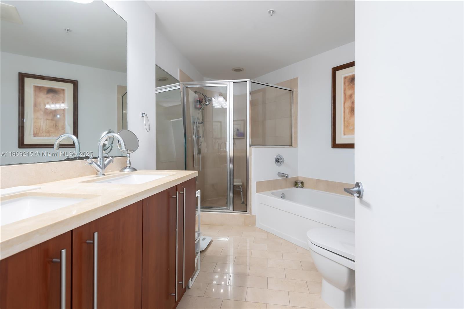 THE AXIS ON BRICKELL II C - Residential