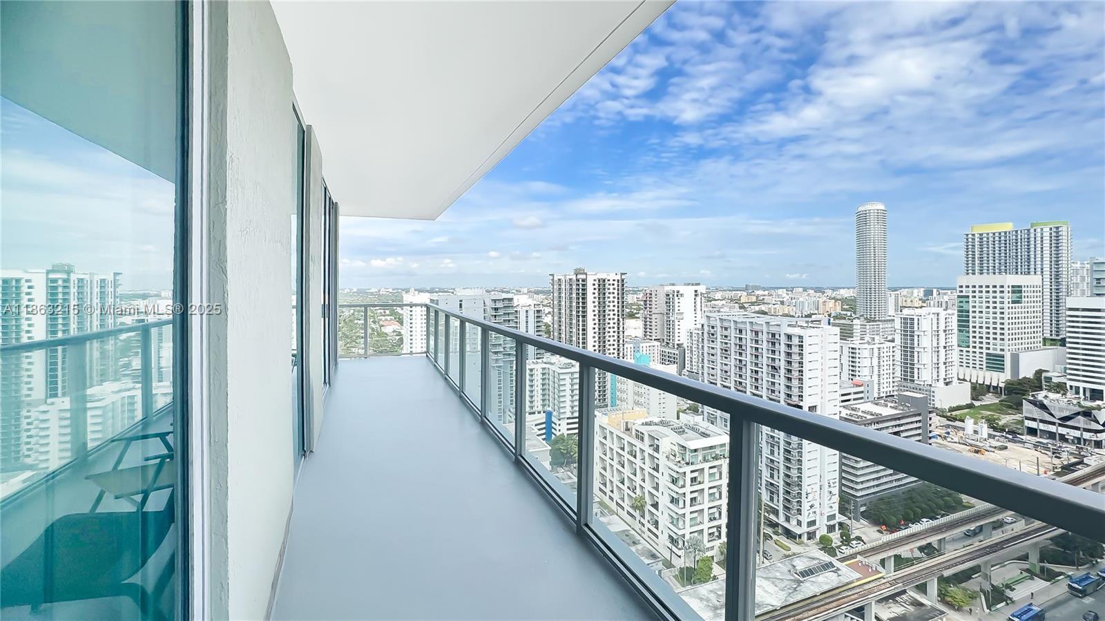 THE AXIS ON BRICKELL II C - Residential