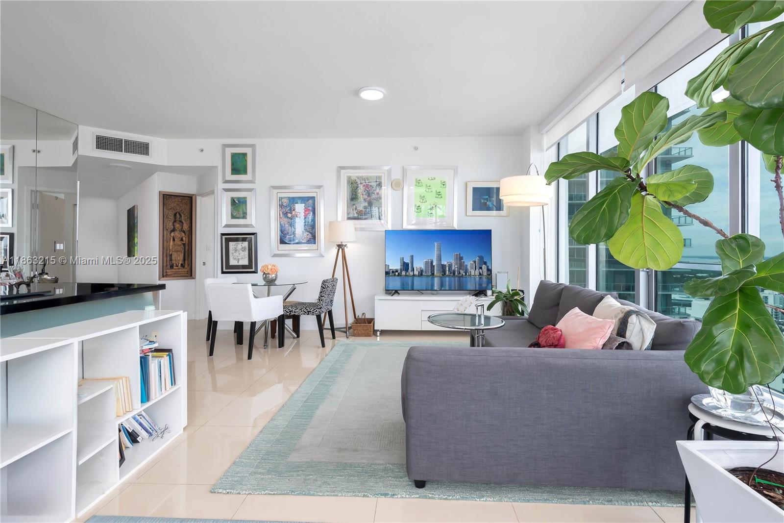 1111 SW 1st Ave 3125-N