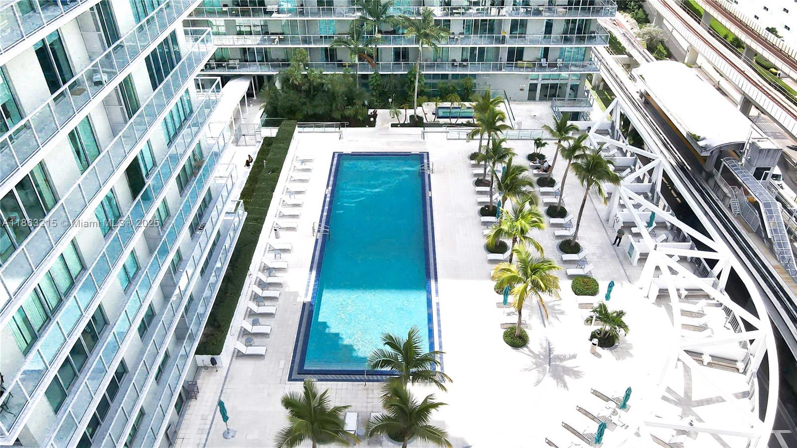 THE AXIS ON BRICKELL II C - Residential