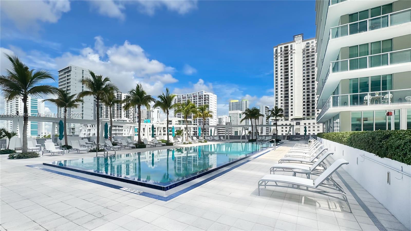 THE AXIS ON BRICKELL II C - Residential