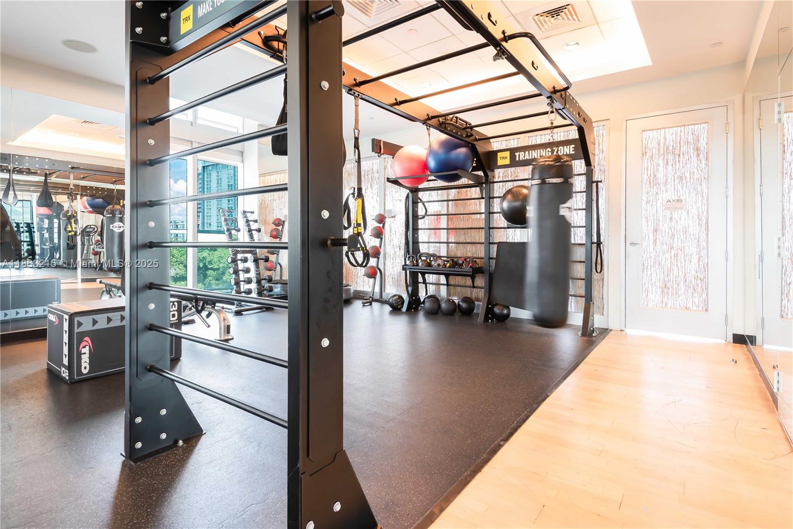 THE AXIS ON BRICKELL II C - Residential