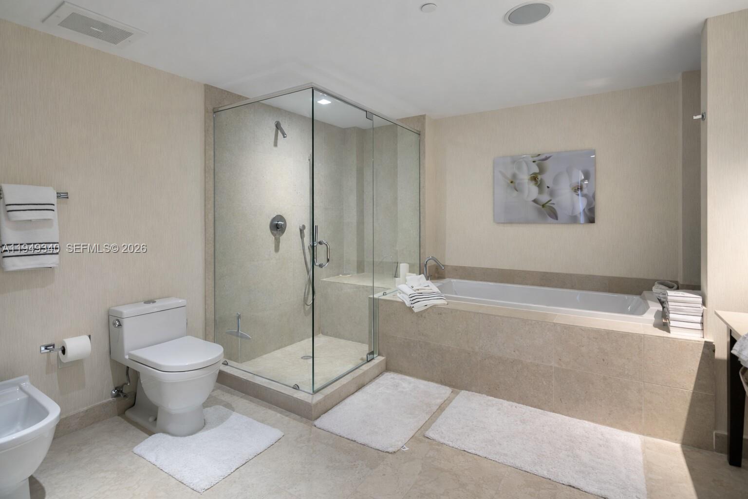 ICONBRICKELL CONDO NO 1 - Residential