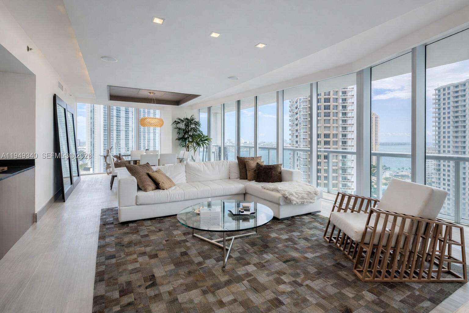 ICONBRICKELL CONDO NO 1 - Residential