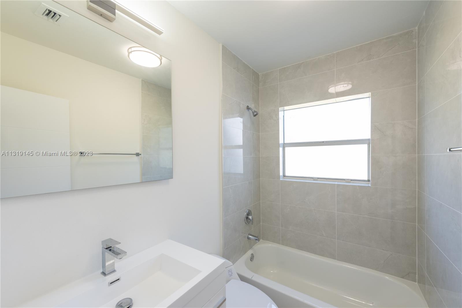 TWELFTH AVENUE HEIGHTS - Residential