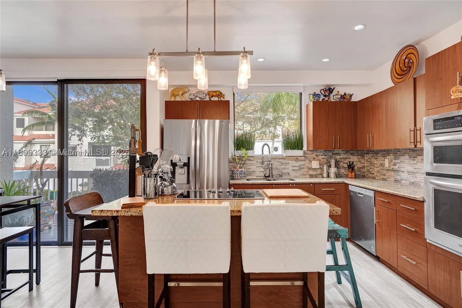 21388 Marina Cove Cir