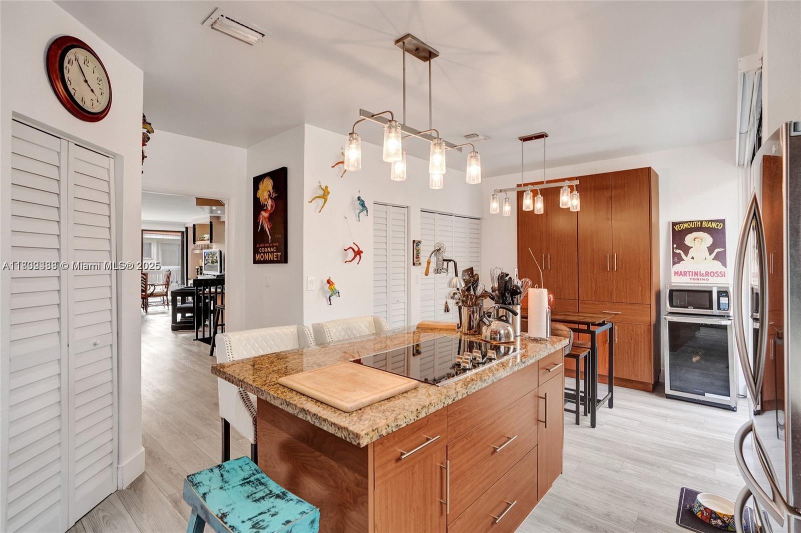 21388 Marina Cove Cir 13-G