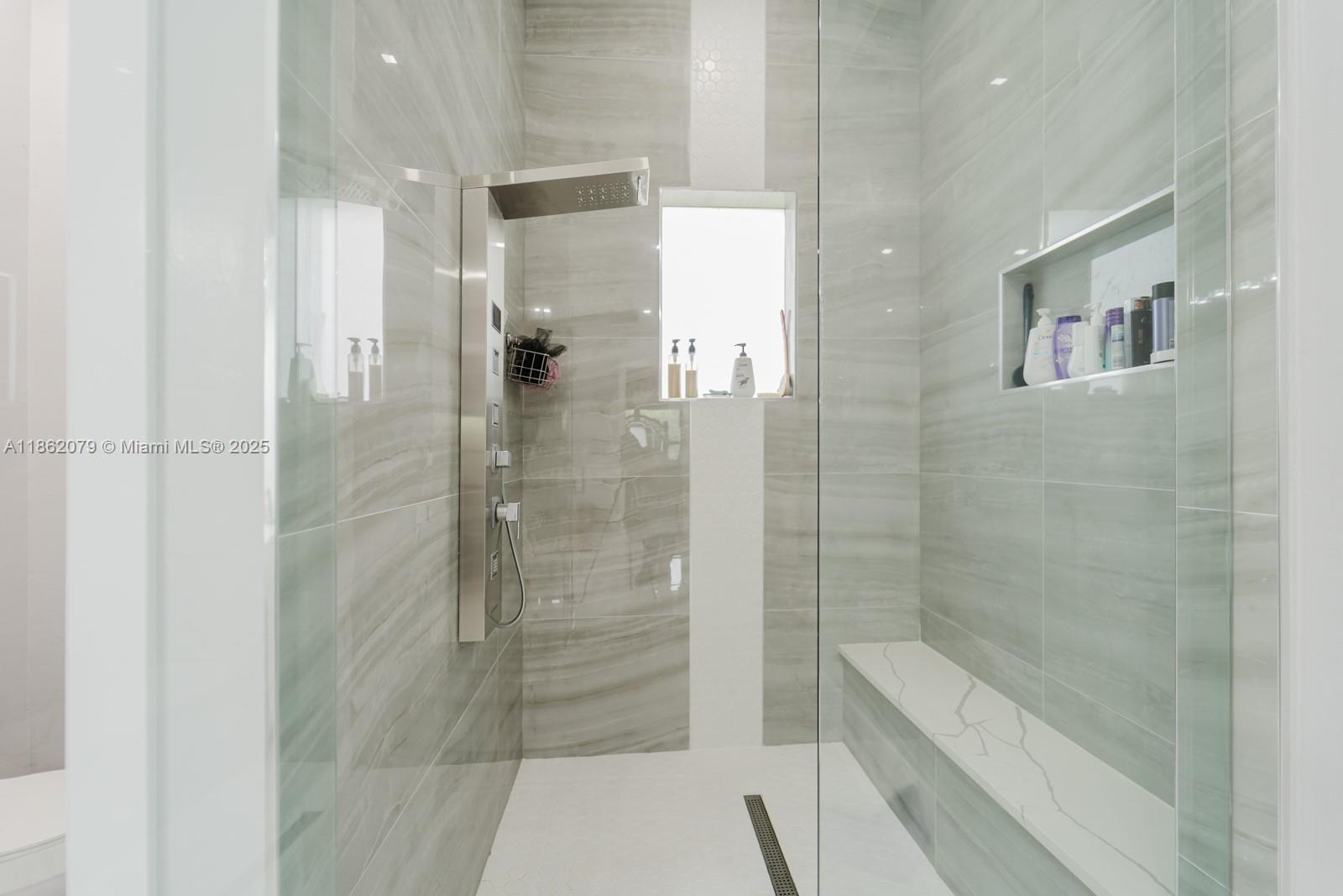 GOLDEN GATE EST UNIT 37 - Residential