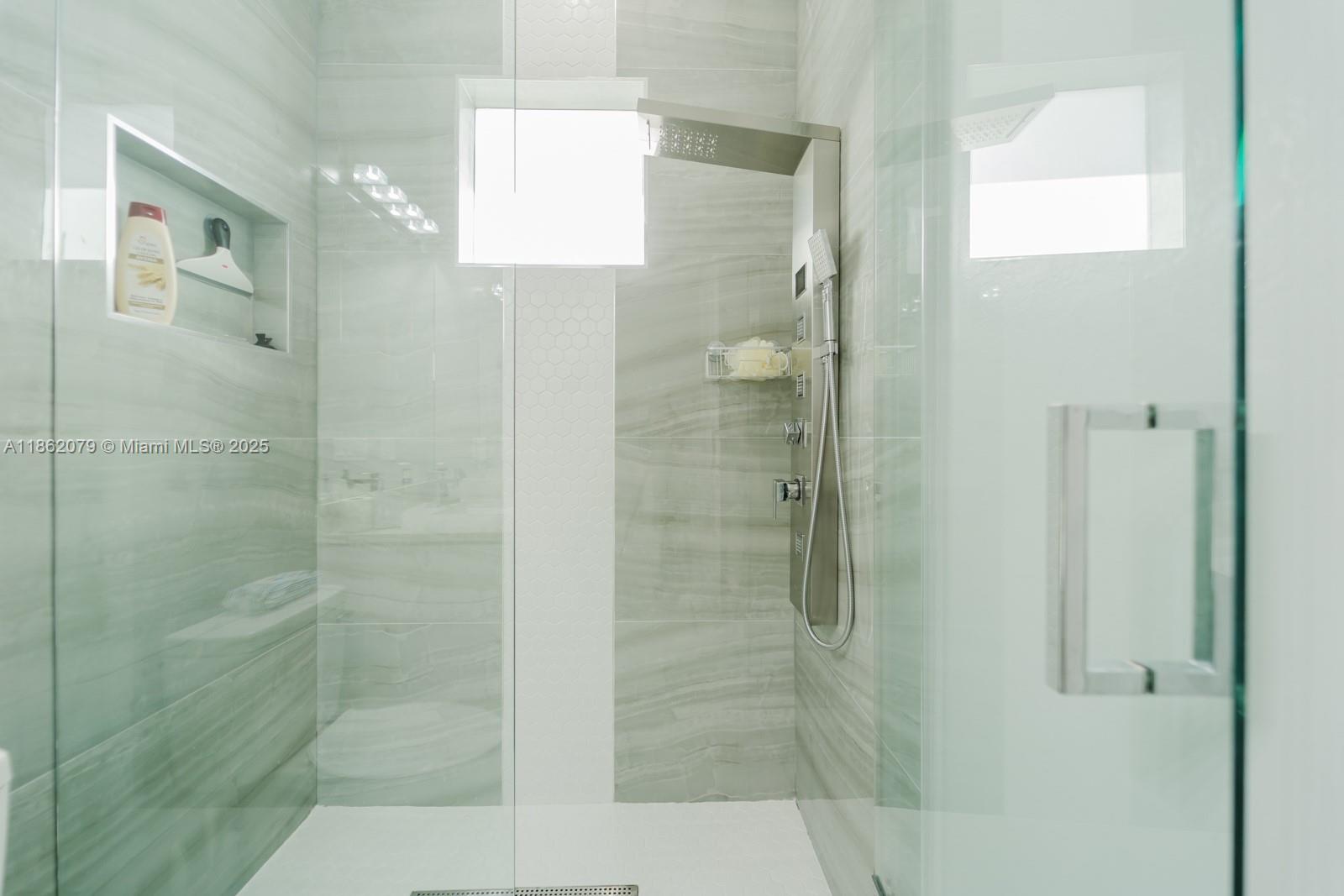 GOLDEN GATE EST UNIT 37 - Residential