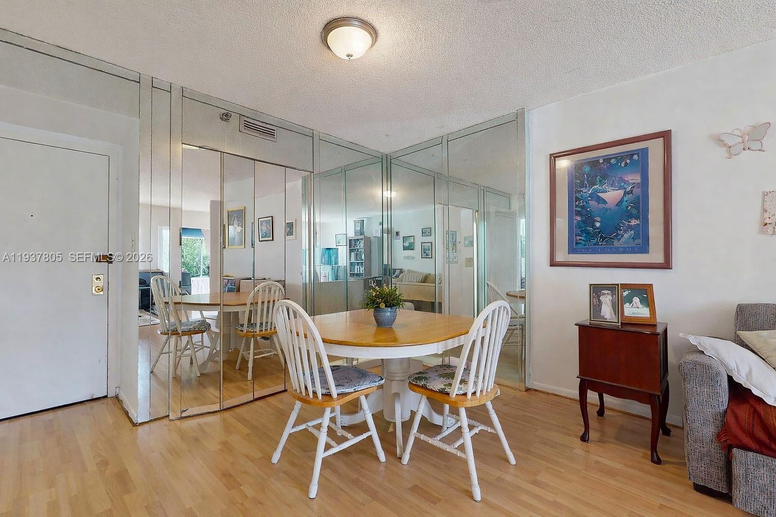 HILLCREST EAST NO 27 COND - Residential