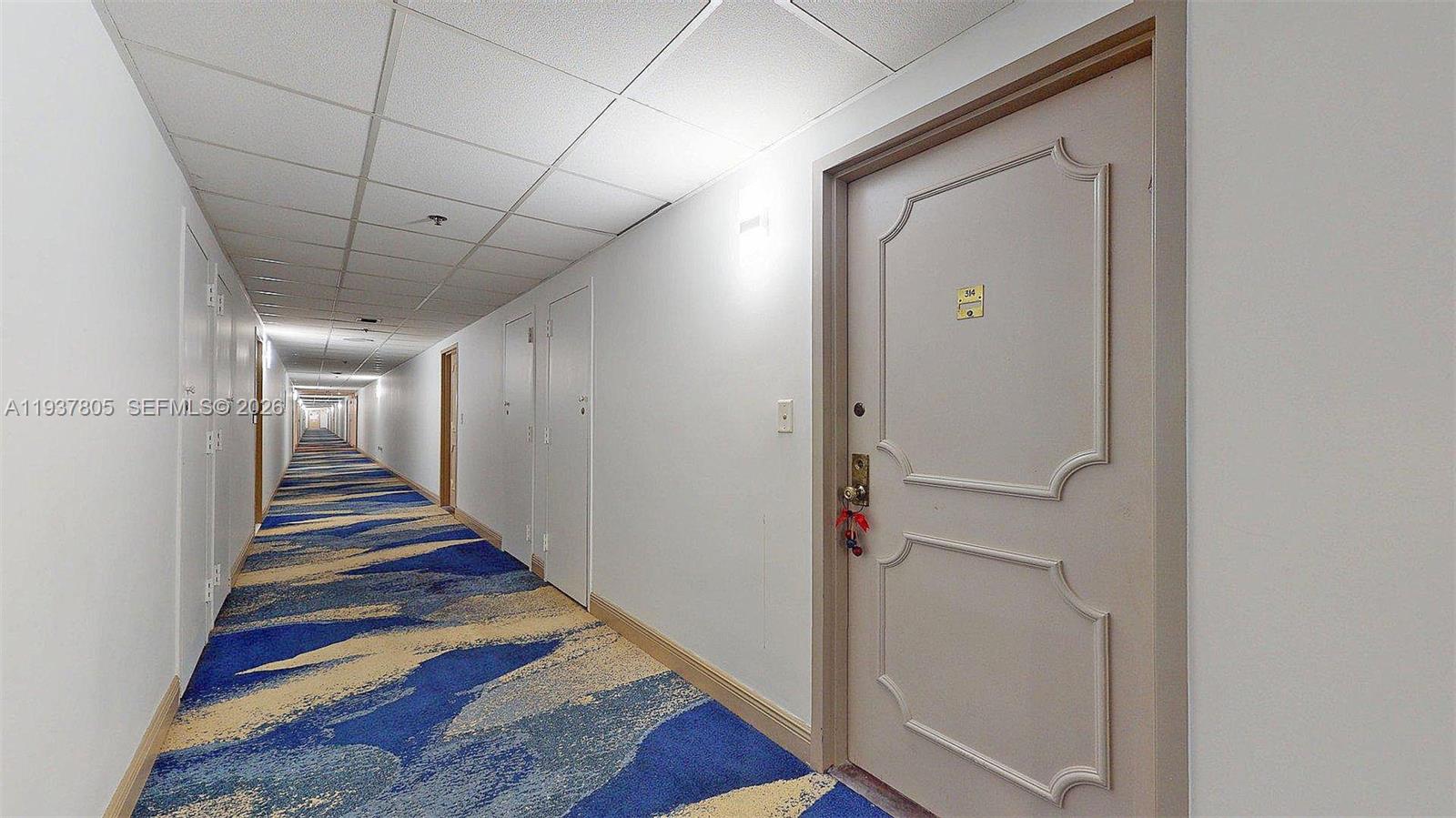 HILLCREST EAST NO 27 COND - Residential