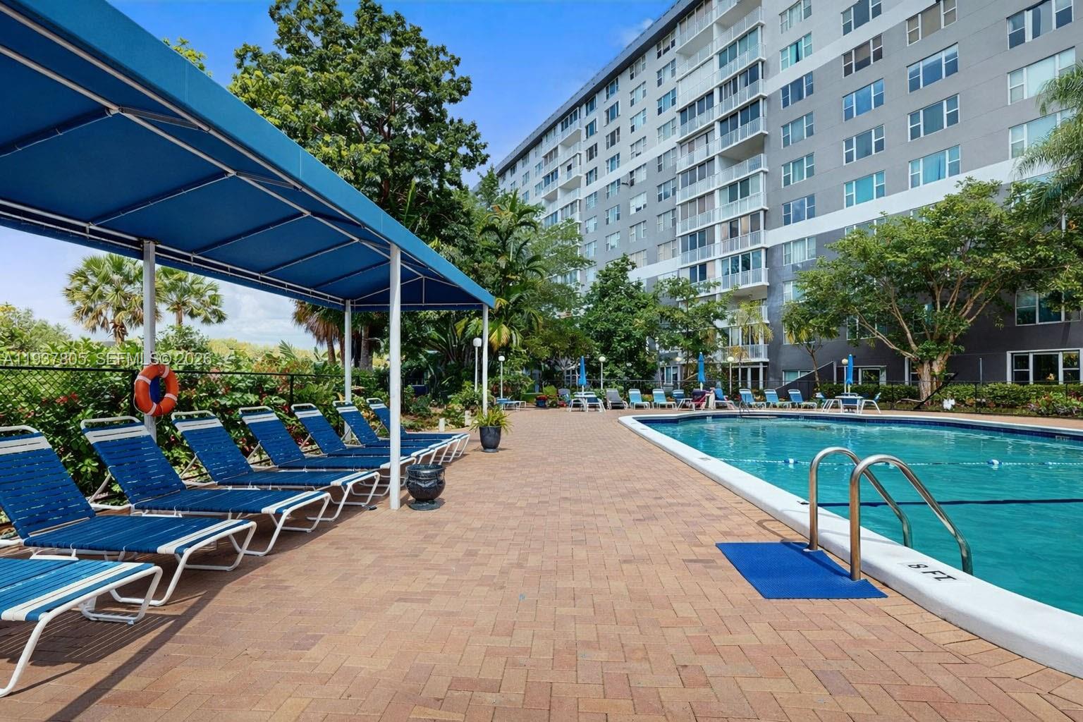 HILLCREST EAST NO 27 COND - Residential