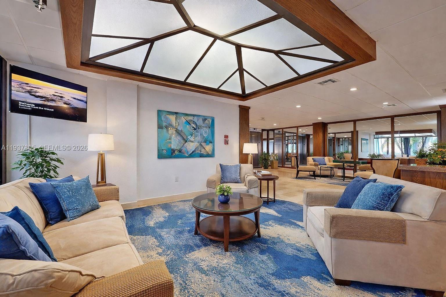 HILLCREST EAST NO 27 COND - Residential