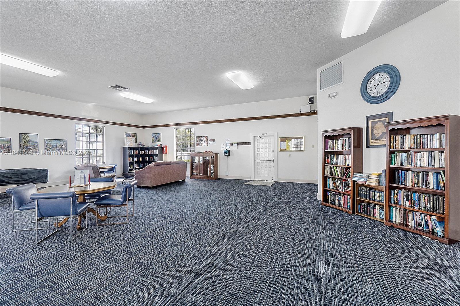 IMPERIAL POINT COLONNADES - Residential