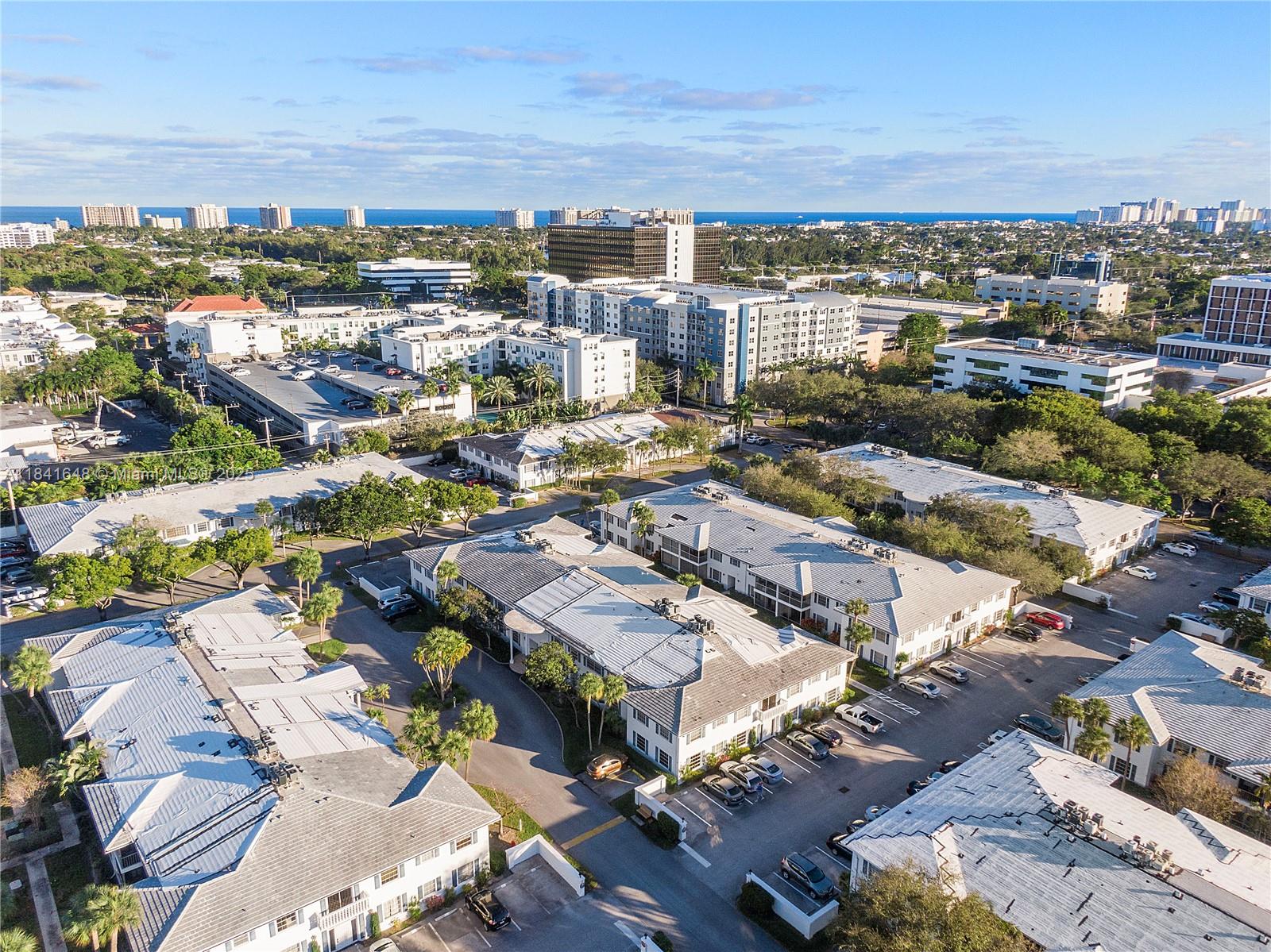IMPERIAL POINT COLONNADES - Residential