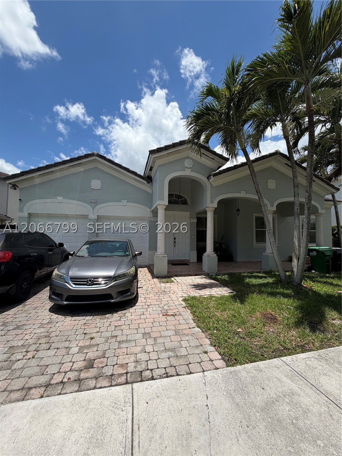 8208 SW 166th Pl - Image 1