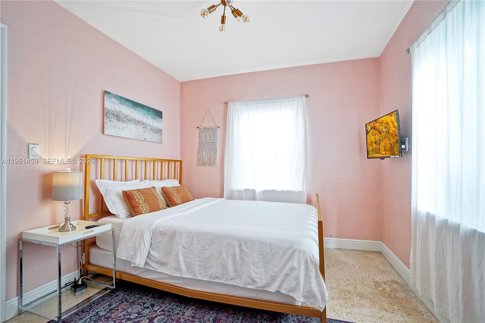 BELLAIRE SUB - Residential Income