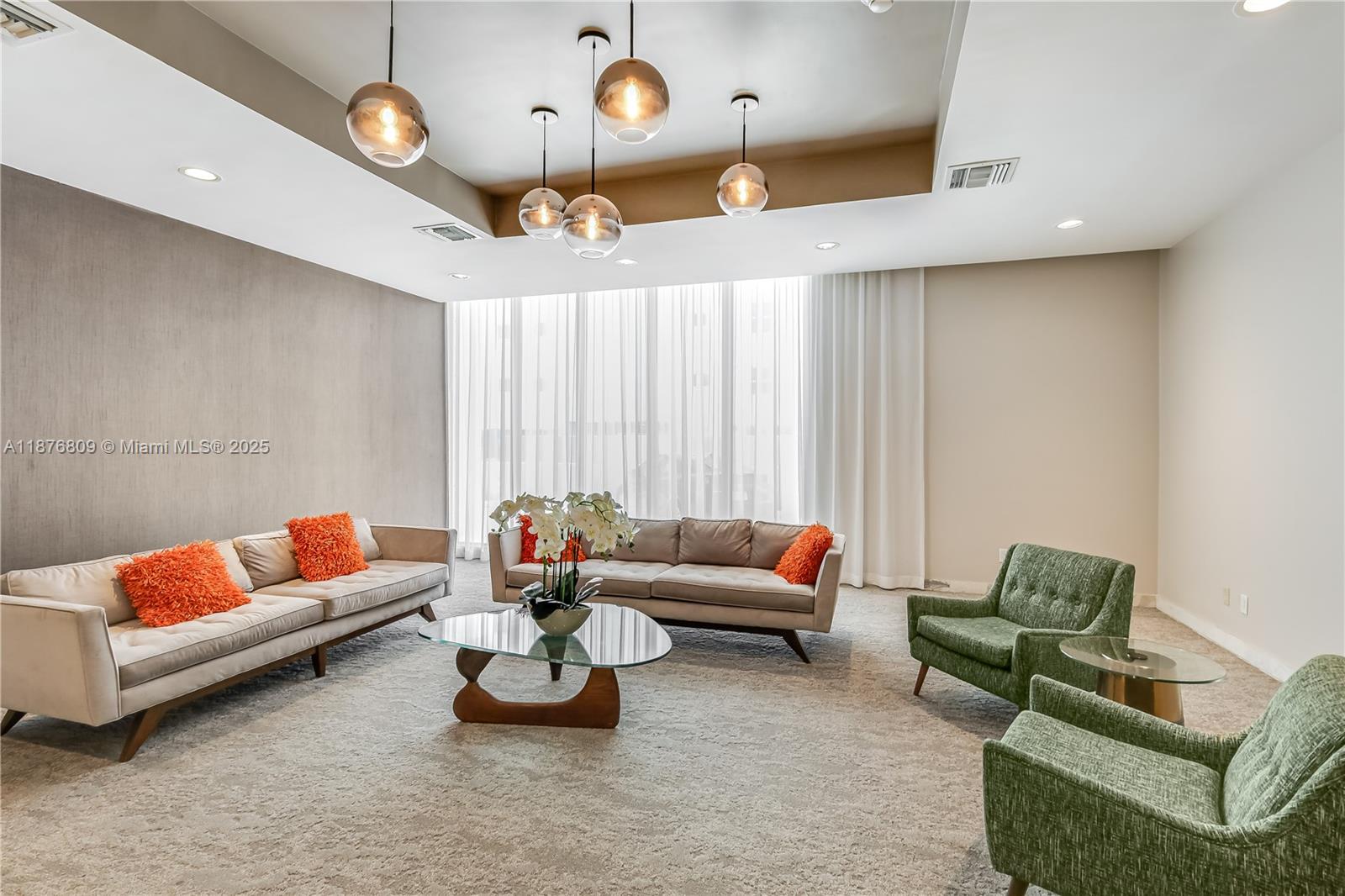 FOUR WINDS CONDO - Residential Lease