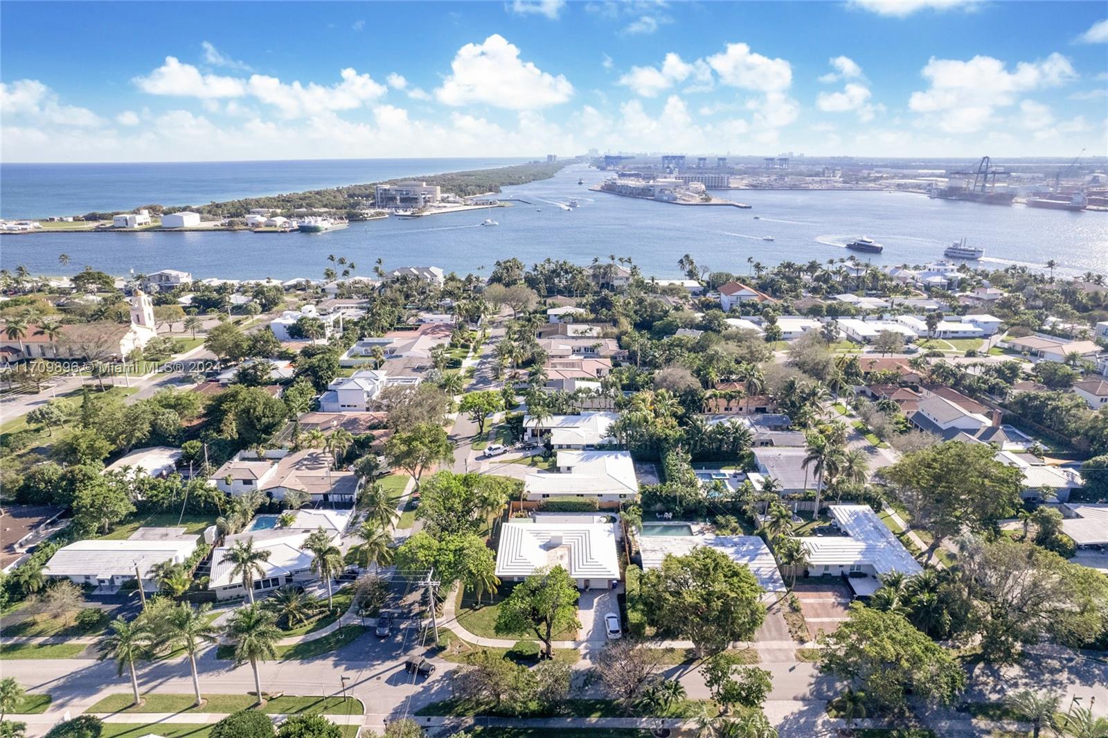 2316 Barbara Dr