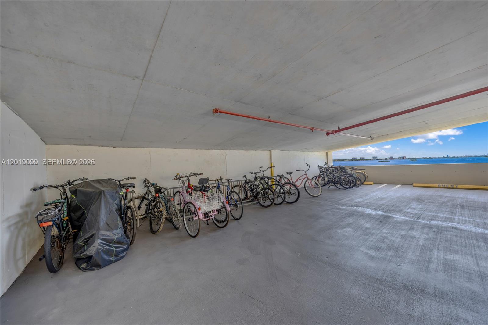 BAYVIEW CONDO AT NORTH BA - Residential