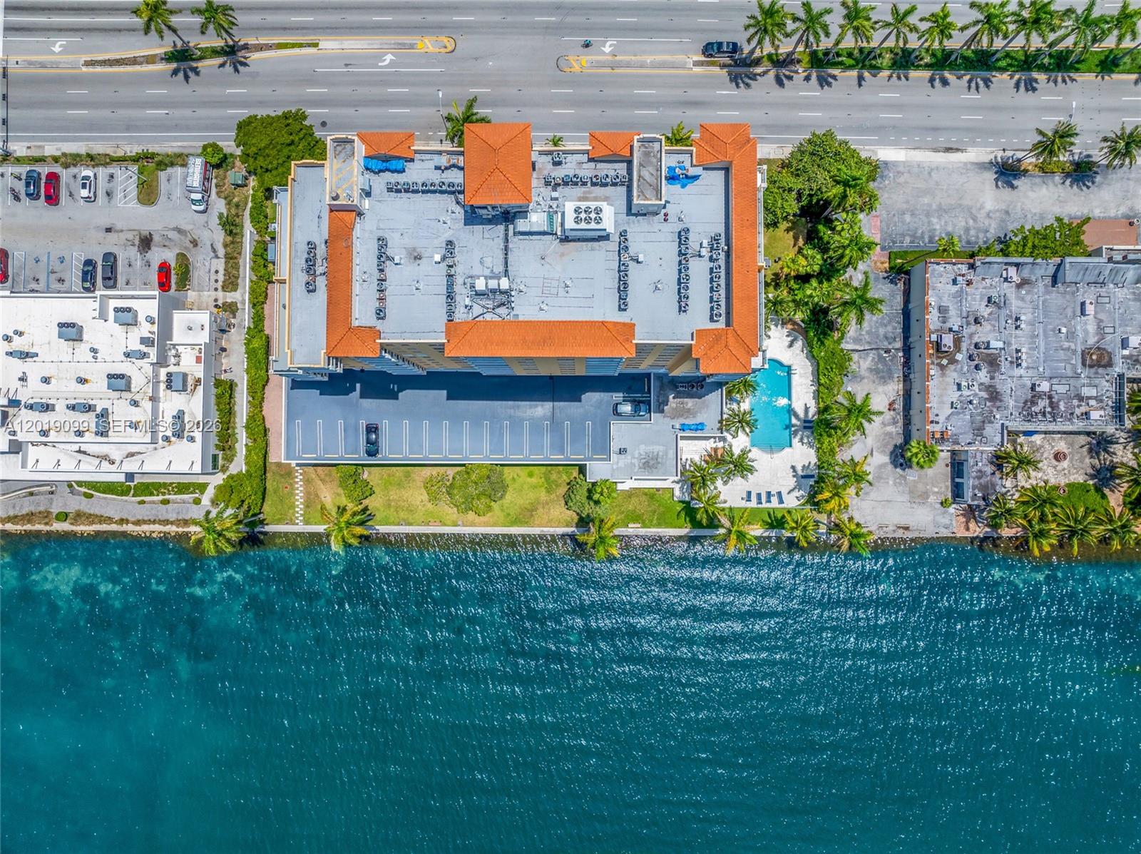 BAYVIEW CONDO AT NORTH BA - Residential