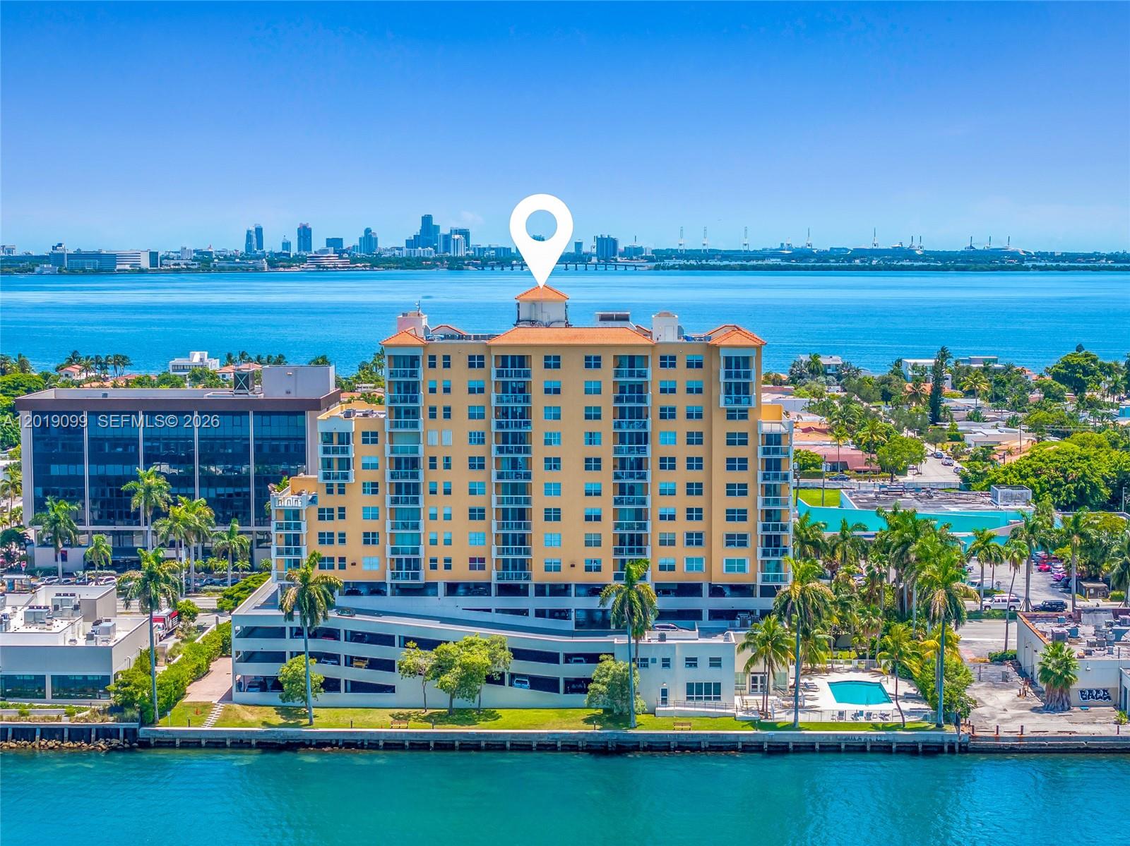 BAYVIEW CONDO AT NORTH BA - Residential