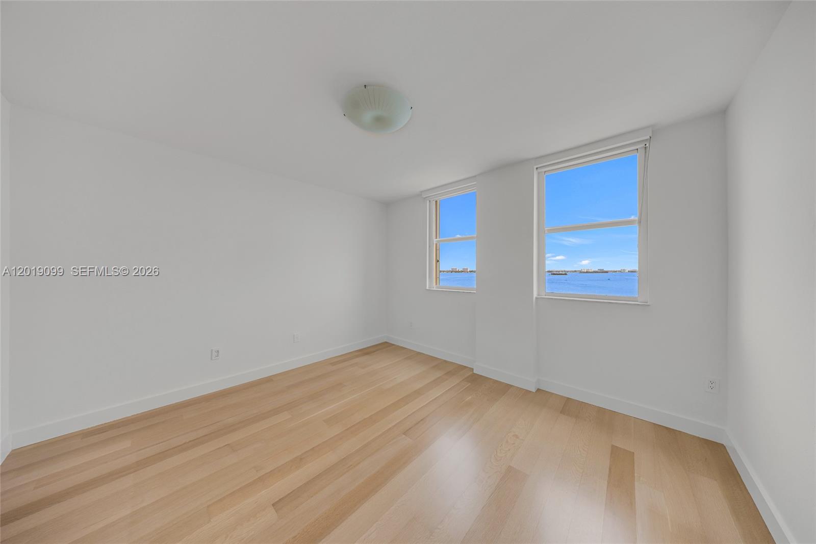 BAYVIEW CONDO AT NORTH BA - Residential