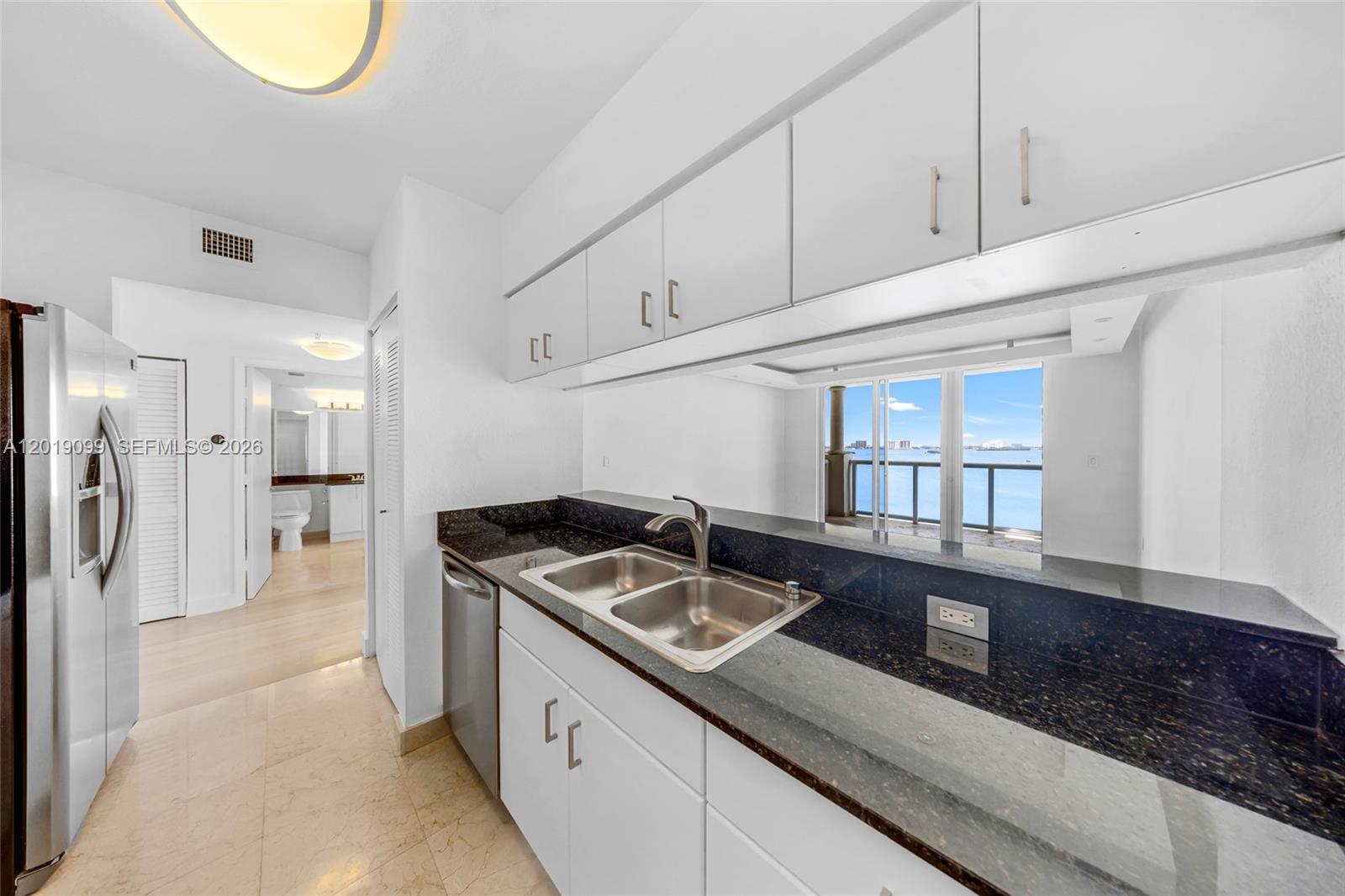 BAYVIEW CONDO AT NORTH BA - Residential