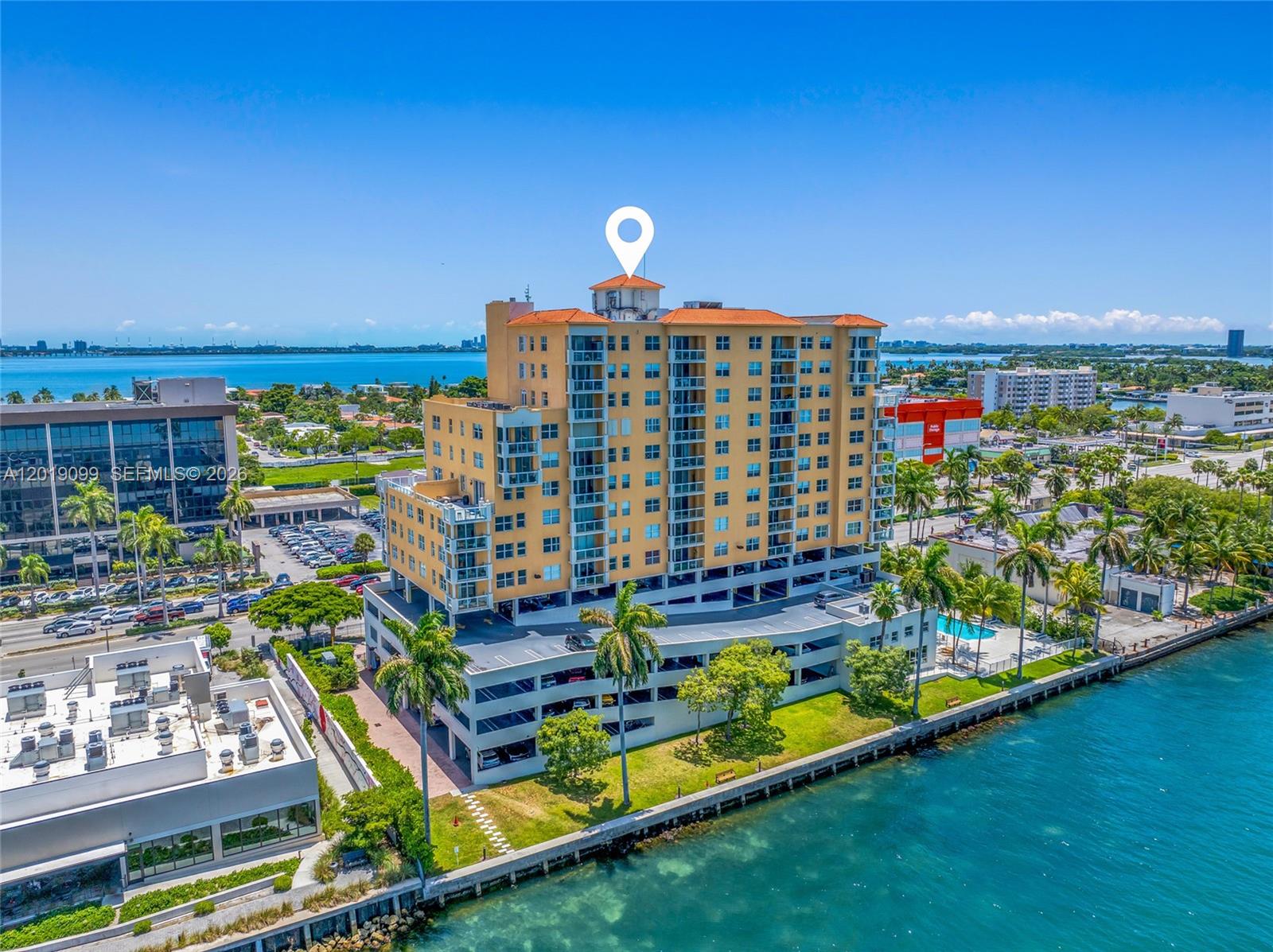 BAYVIEW CONDO AT NORTH BA - Residential