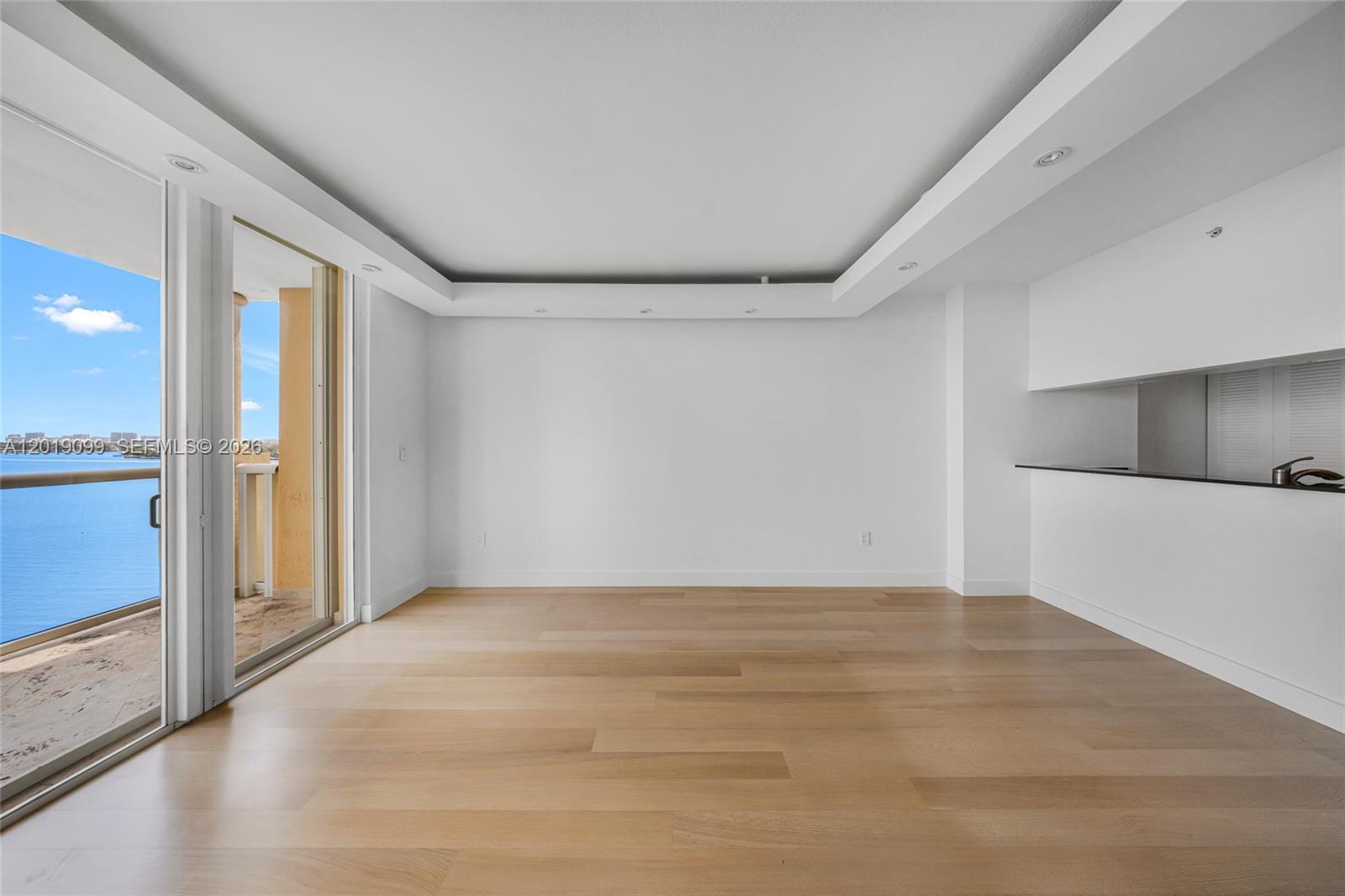 BAYVIEW CONDO AT NORTH BA - Residential